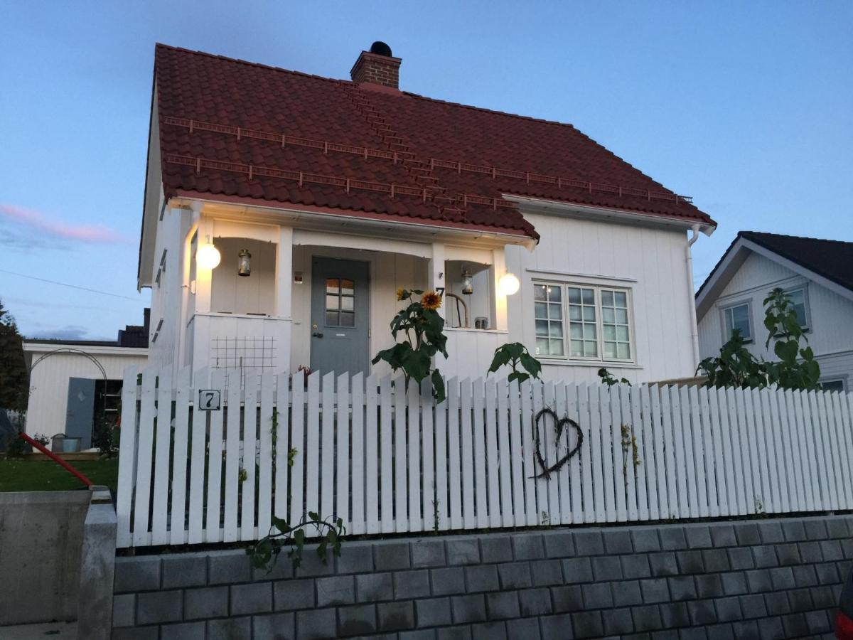 The Gingerbread House Appartement Lillehammer Buitenkant foto