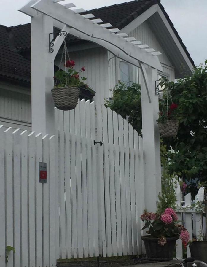 The Gingerbread House Appartement Lillehammer Buitenkant foto